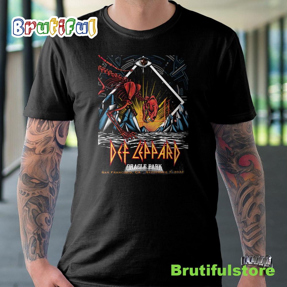 Def Leppard Tour 2022 San Francisco Sept 7 Oracle Park California T shirt