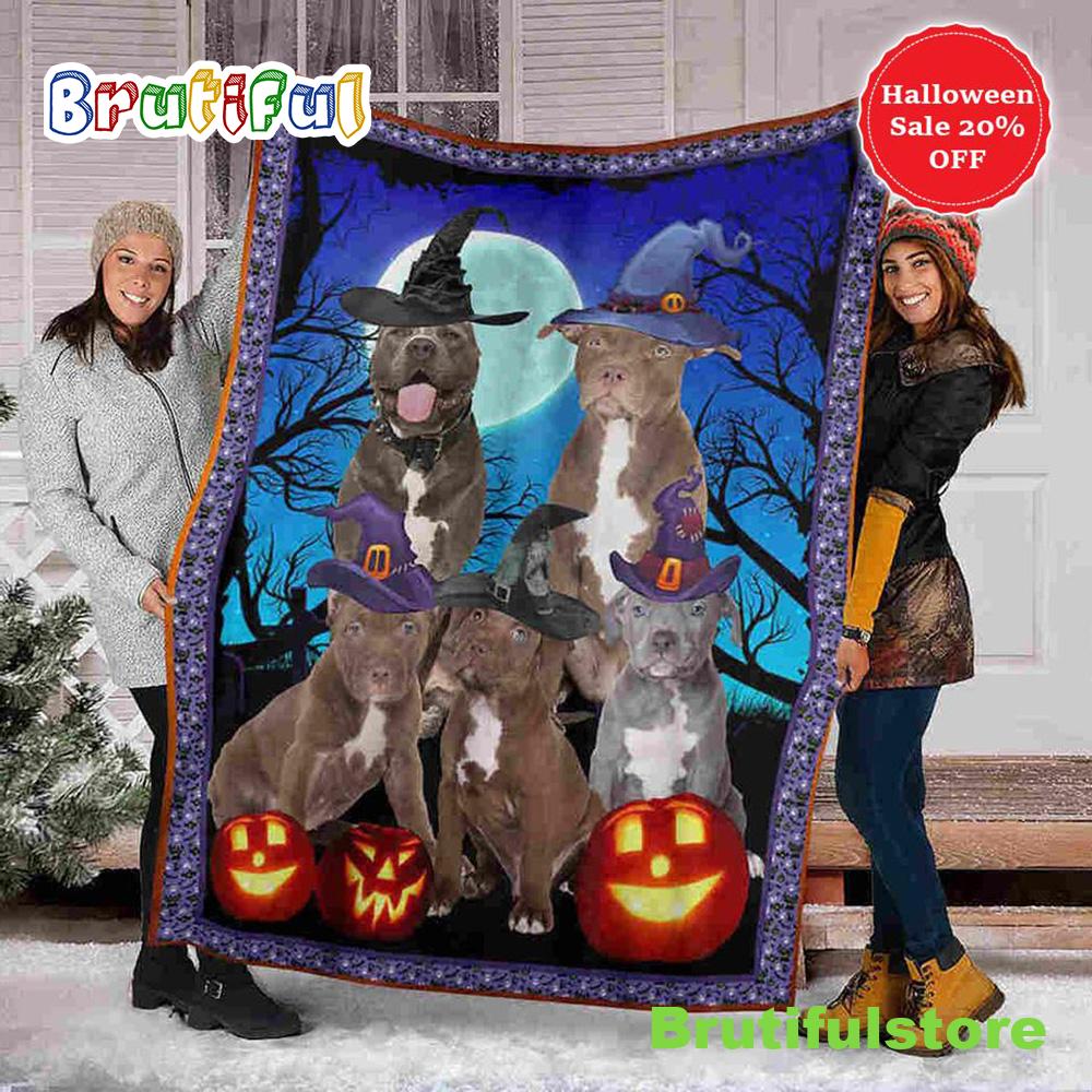 Pitbull And Pumpkin Halloween Sofa Fleece Throw Blanket Halloween Gifts