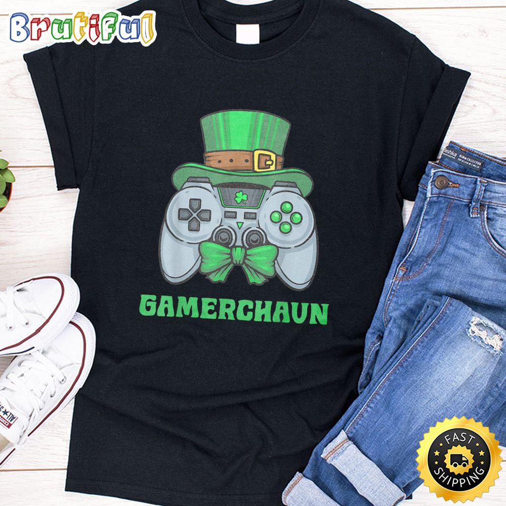 Gamer St Patricks Day Green Lucky Boys Kids Gift Fun T Shirt