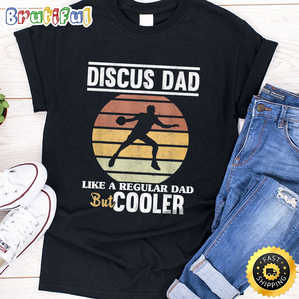 Mens Discus Dad Thrower Track And Field Father Throwing Discus T Shirt kkrd6u