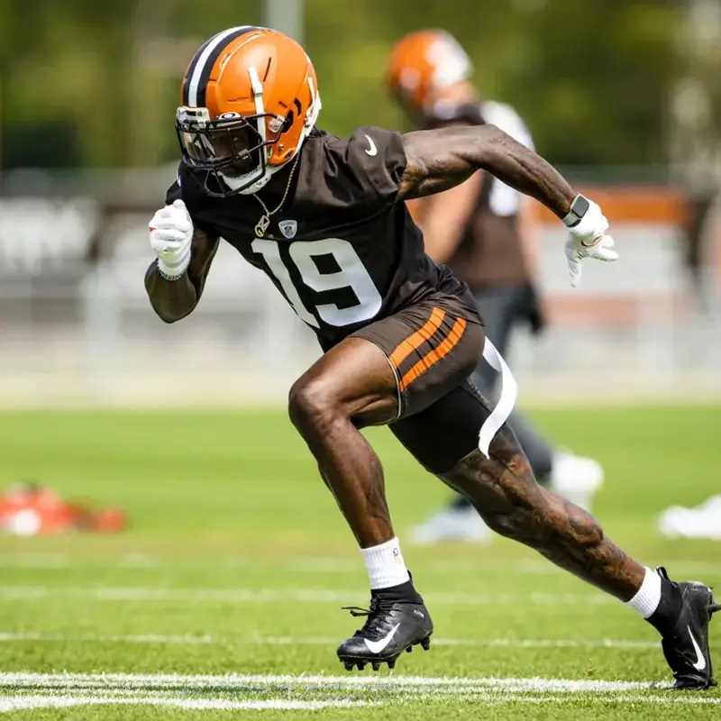 Nfl Marquise Goodwins Health Setback Ahead Of Browns Training Camp