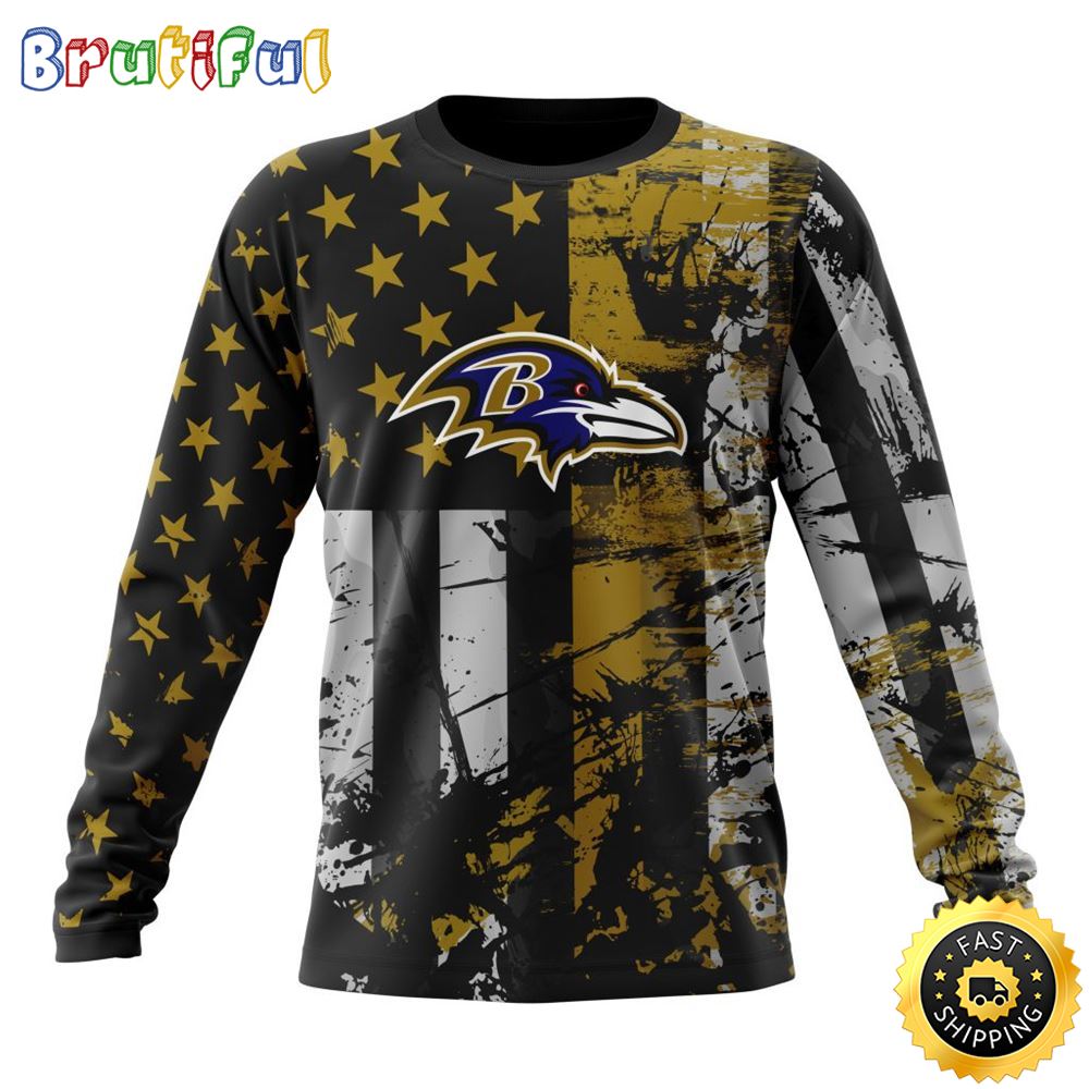 NFL Baltimore Ravens Crewneck Sweatshirt Classic Grunge American Flag Stylish Warmth For Fans 1 yh4kxw