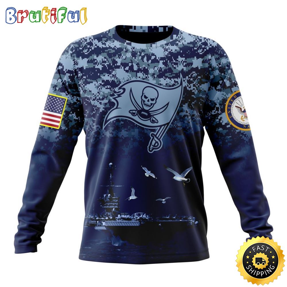 NFL Tampa Bay Buccaneers Crewneck Sweatshirt Honor US Navy Veterans Stylish Gear For Fans 1 nes2zd