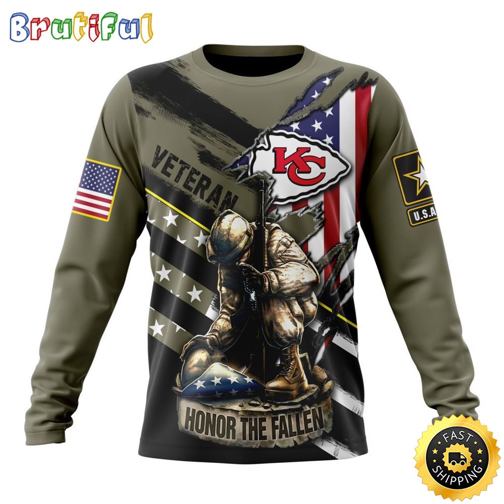 NFL Kansas City Chiefs Crewneck Sweatshirt Honor Veterans Kneeling Soldier Gifts For Football Fans 1 tcluzt