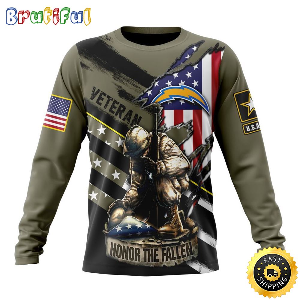 NFL Los Angeles Chargers Crewneck Sweatshirt Honor Veterans Kneeling Soldier Gifts For Football Fans 1 bufebt