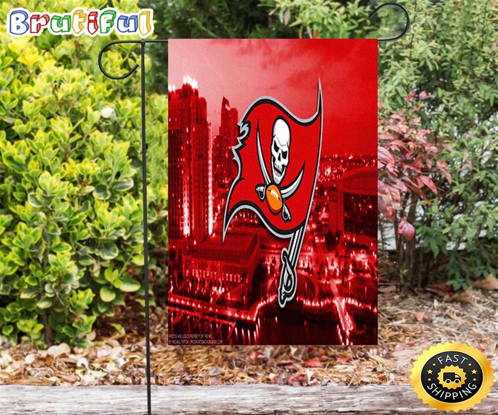 Nfl Garden Flags Tampa Bay Buccaneers Emblem v4 Double Sided Printing Garden Flag Buccaneers Garden Flags 1 wz2hbh