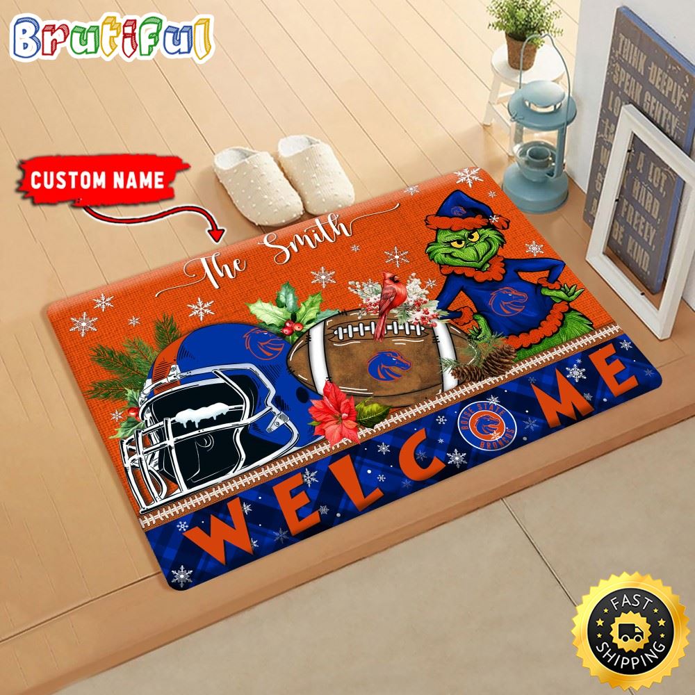 NCAA Boise State Broncos Doormat Grinch Christmas Welcome Custom Name Football Doormat rvczpn.jpg