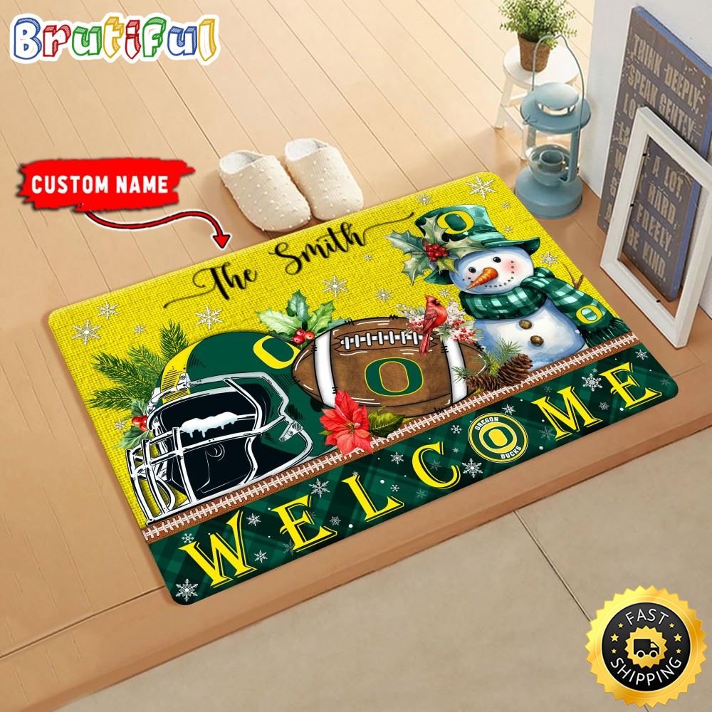 NCAA Oregon Ducks Doormat Welcome Christmas Custom Name Football Doormat gmyba2.jpg
