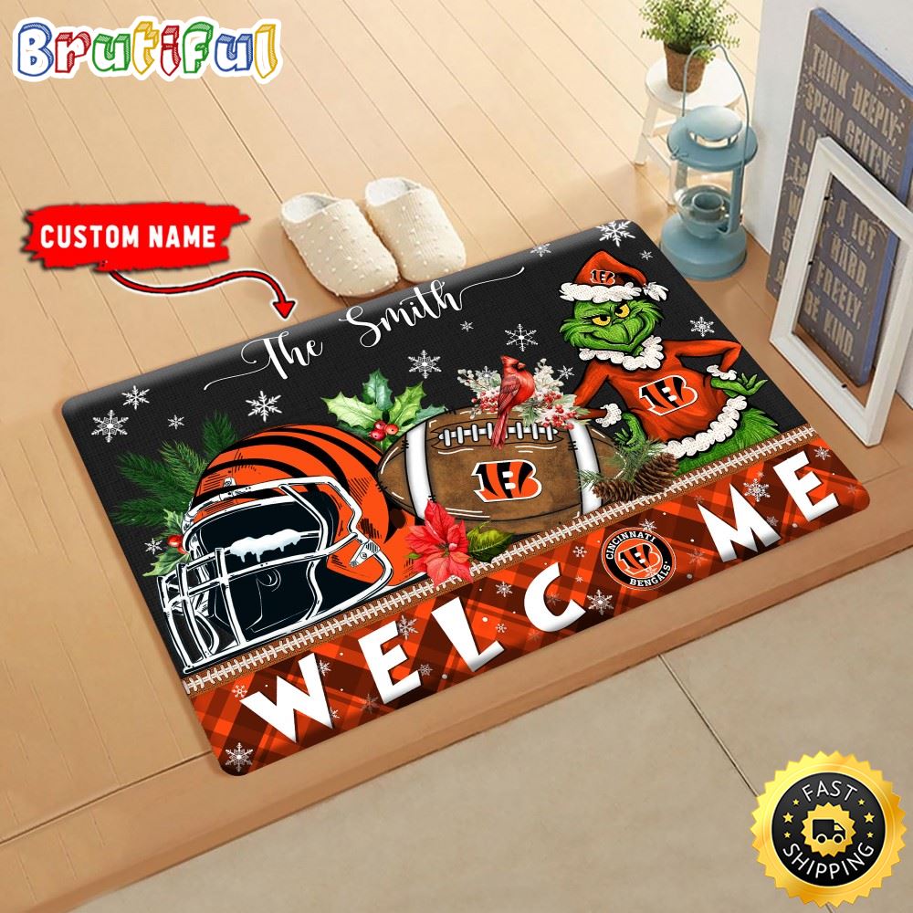 NFL Cincinnati Bengals Doormat Grinch Christmas Welcome Custom Name Football Doormat ng6ou4.jpg
