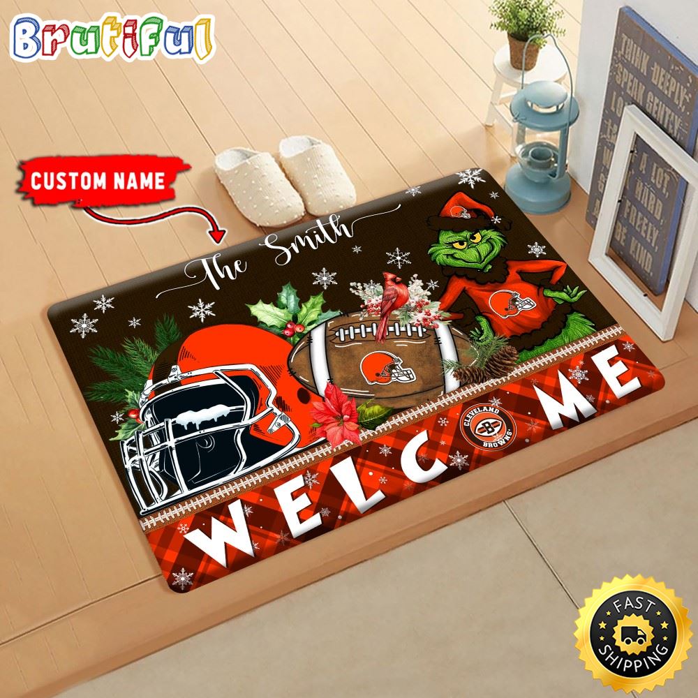 NFL Cleveland Browns Doormat Grinch Christmas Welcome Custom Name Football Doormat yrymu5.jpg