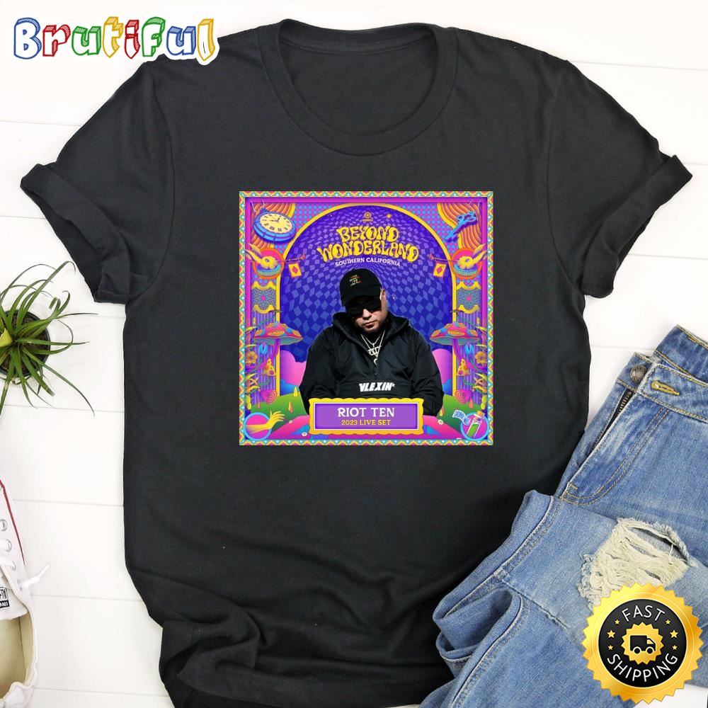 Riot Ten Tour 2023 Live Set Black Shirt