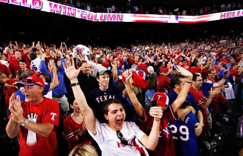 Texas Rangers fans