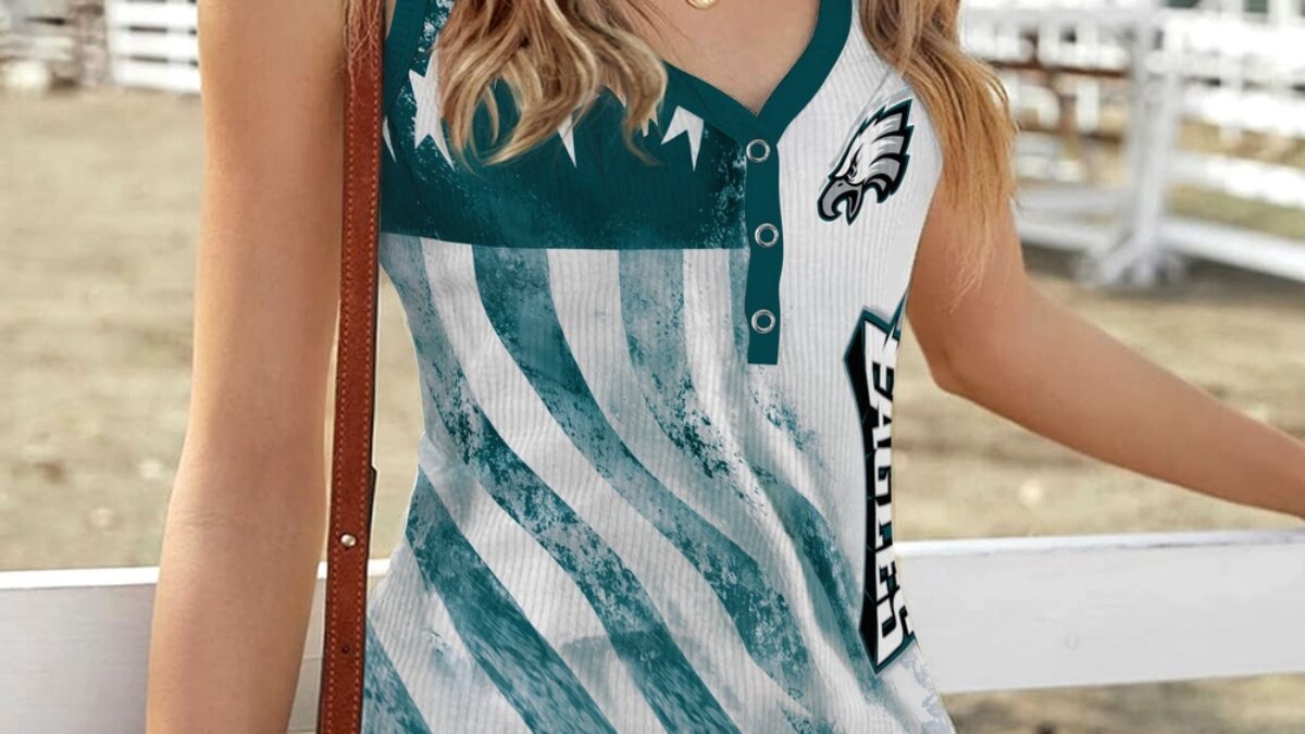 Jersey Eagles Women's Clothing Eagles Kelly Green Jerseys Sewn Into Pants For Mrs Slay ?? Video By @imvar Jersey Eagles Women's Clothing Eagles Kelly Green Jerseys Sewn Into Pants For Mrs Slay ?? Video By @imvar