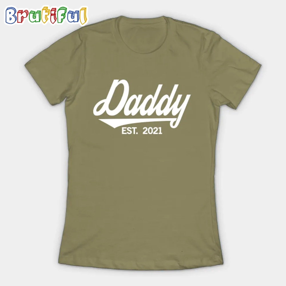 Daddy Est 2021 Newly Dad Pregnancy Announcement Fathers Day T Shirt