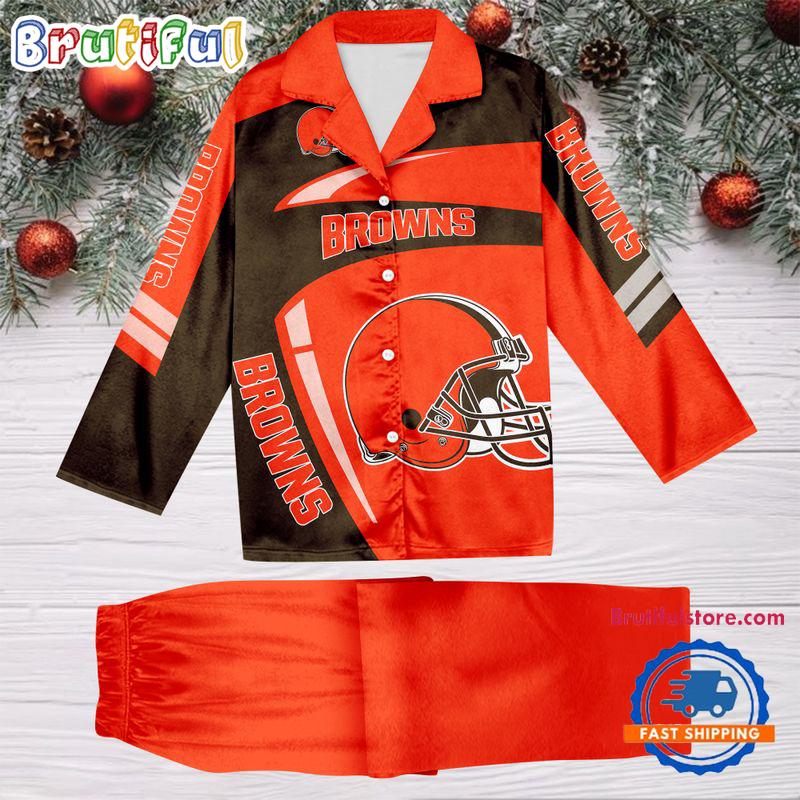 NFL Cleveland Browns Special Football Team Winter Season Satin Pajamas Set