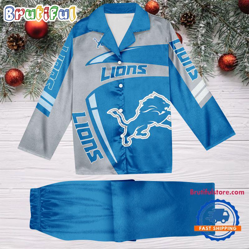 NFL Detroit Lions Special Football Team Winter Season Satin Pajamas Set
