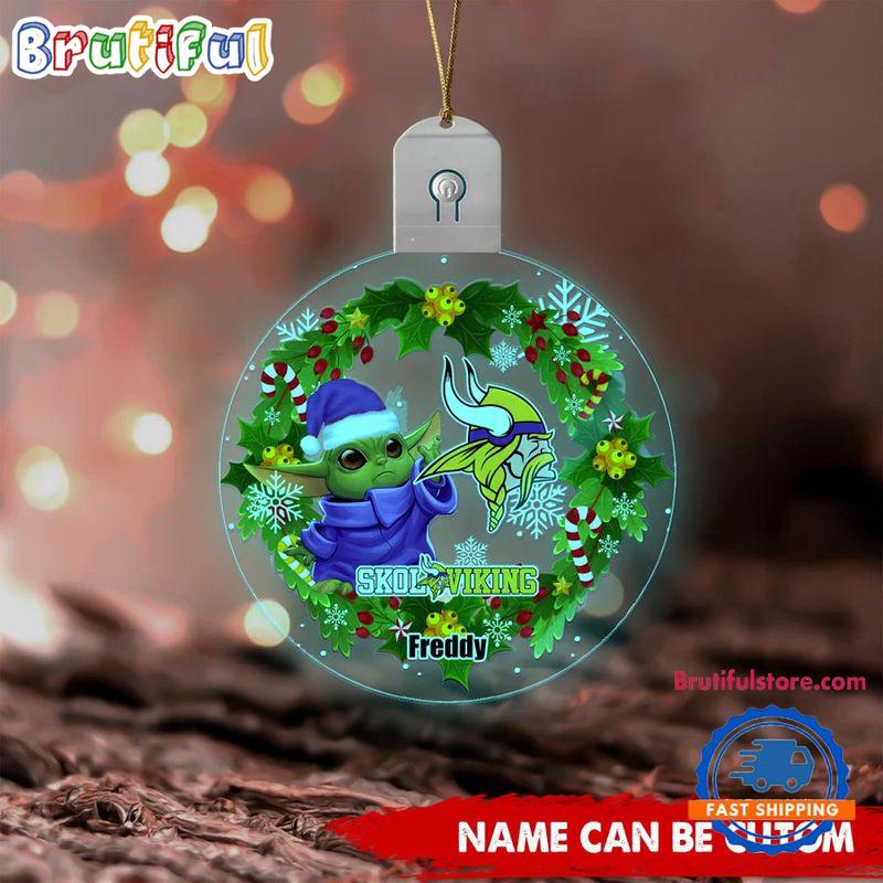 NFL Minnesota Vikings Special Baby Yoda SW Movies Christmas Circle Led Acrylic Ornament