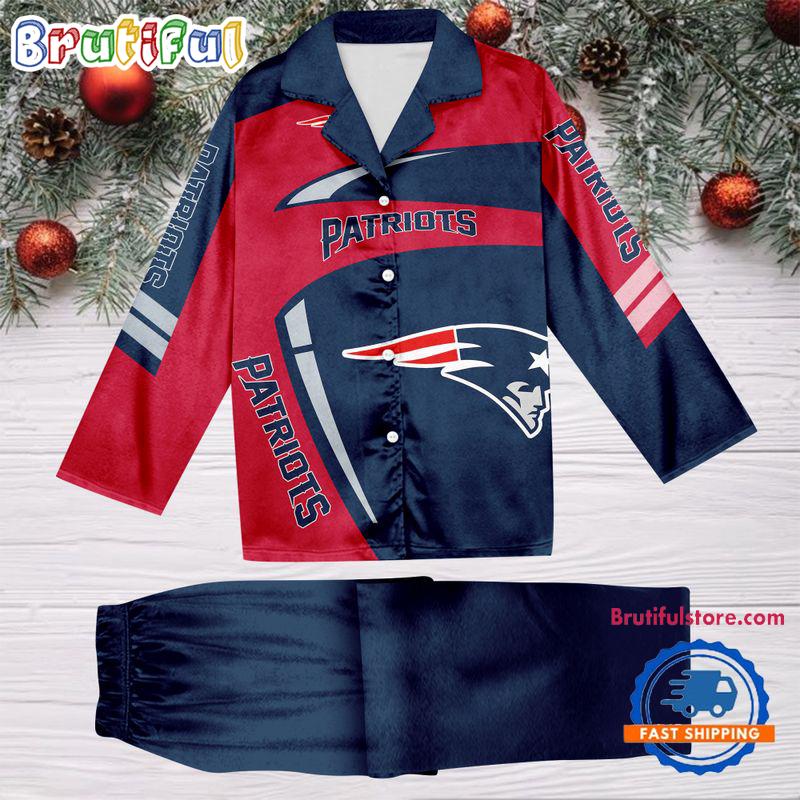 NFL New England Patriots Special Football Team Winter Season Satin Pajamas Set