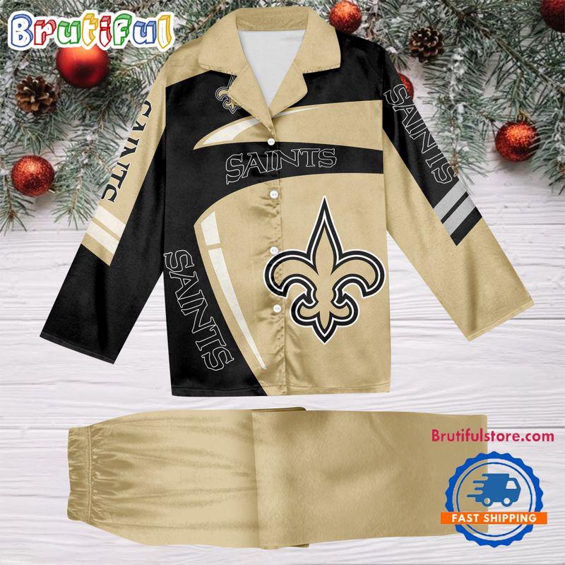 NFL New Orleans Saints Special Football Team Winter Season Satin Pajamas Set