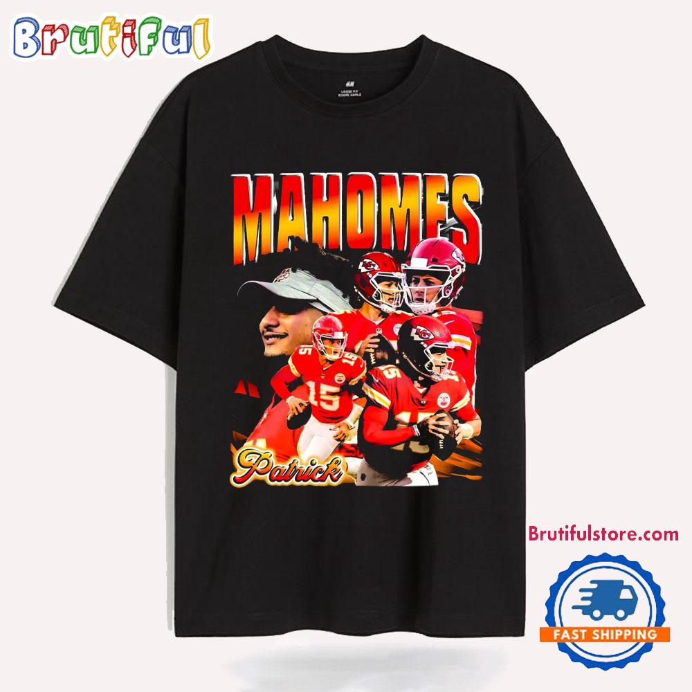 Patrick Mahomes 15 Kansas City Chiefs New Graphics T Shirt
