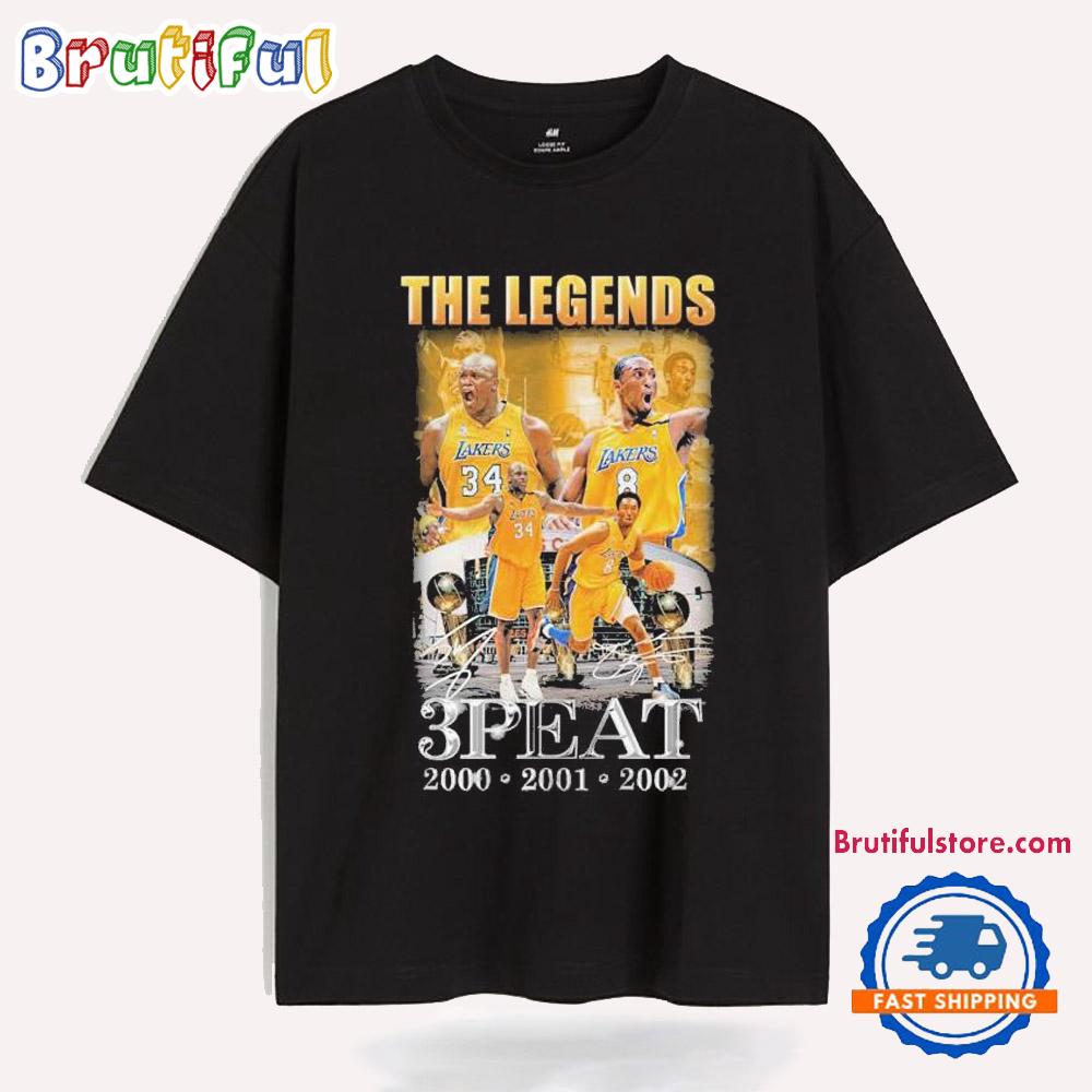 Lebron James And Michael Jordan The Legends 3Peat 2000 2001 2002 Los Angeles Lakers Signatures T Shirt