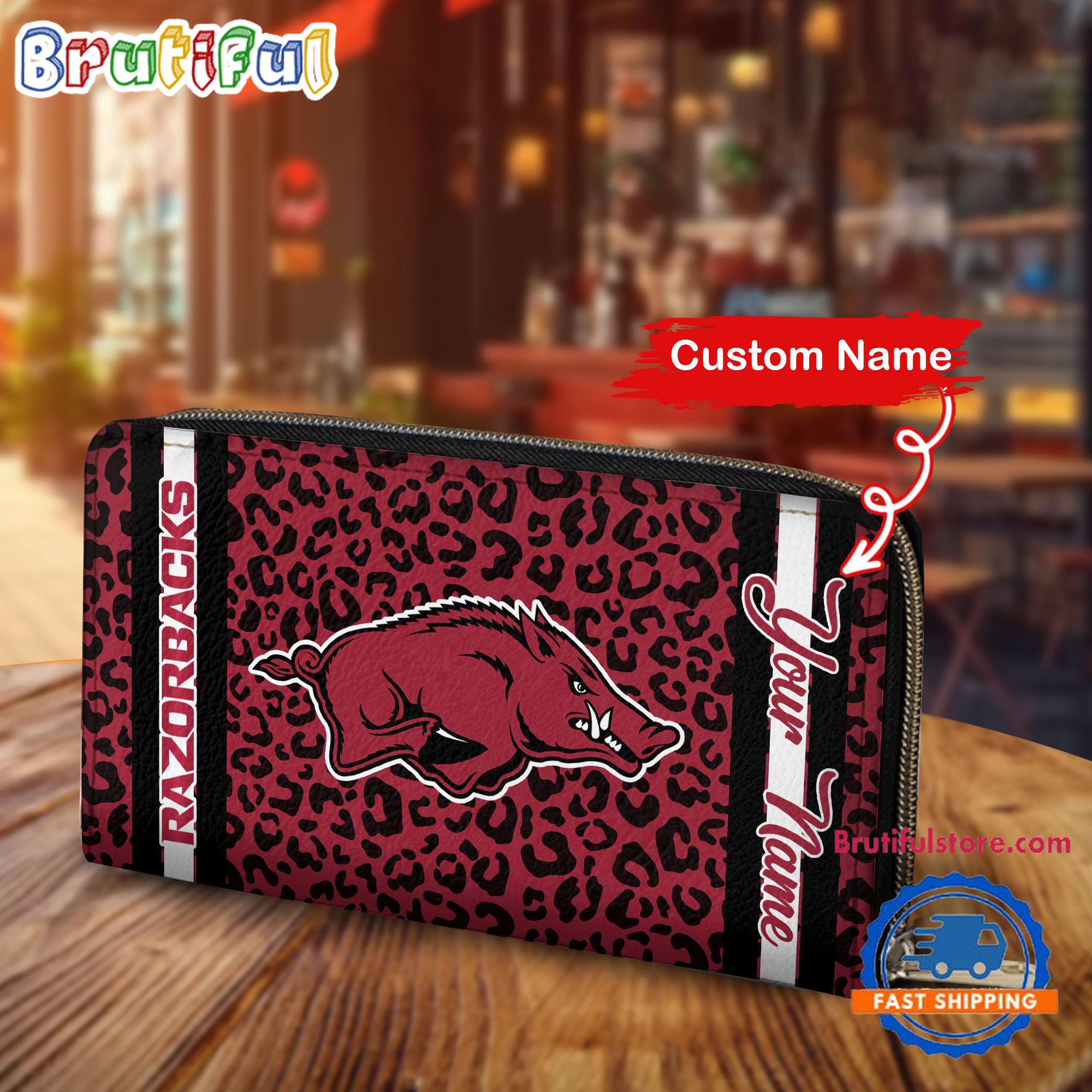 NCAA Arkansas Razorbacks Leopard Women's Zip Around Wallet, Sporty Women's Wallet