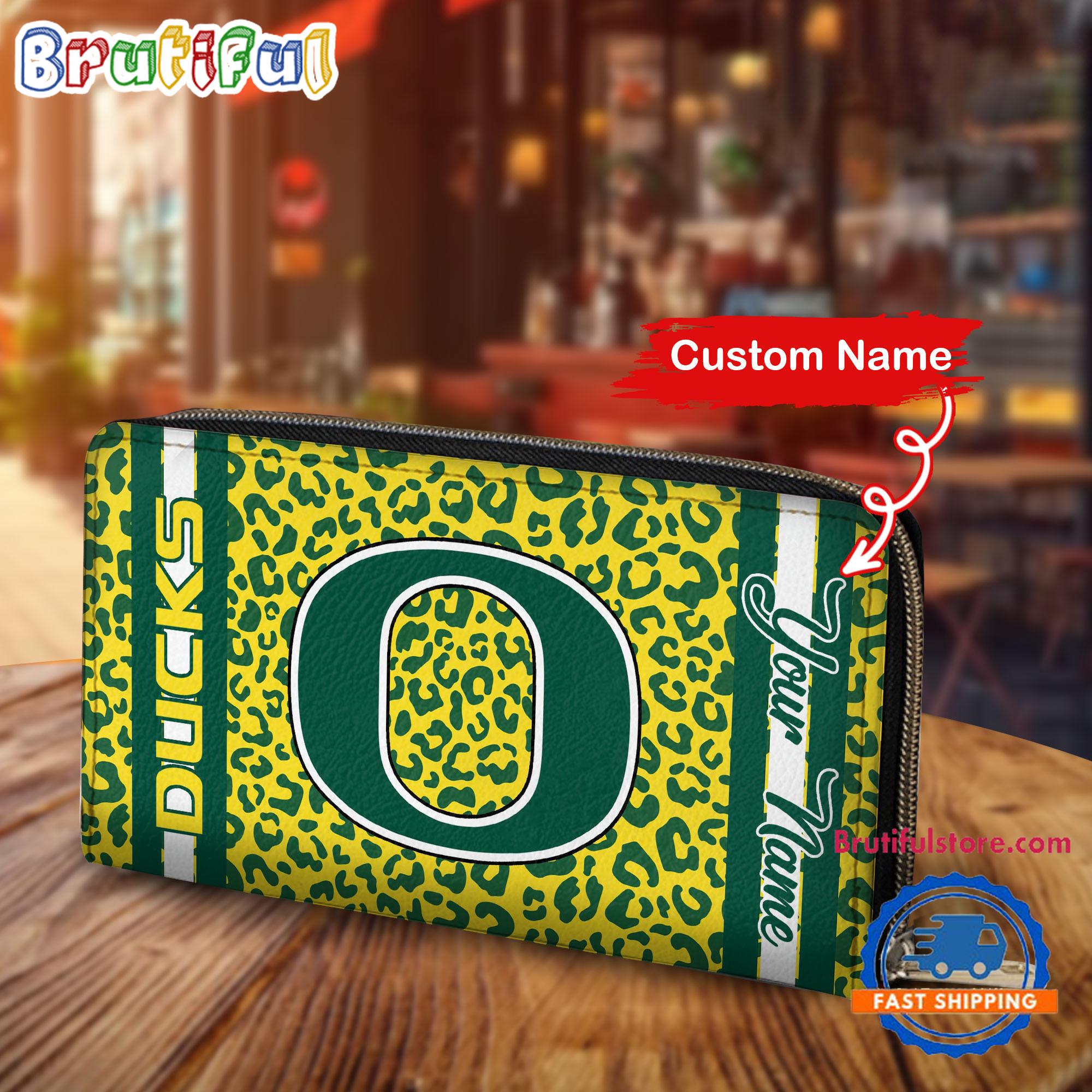 NCAA Oregon Ducks Leopard Women's Zip Around Wallet, Sporty Women's Wallet