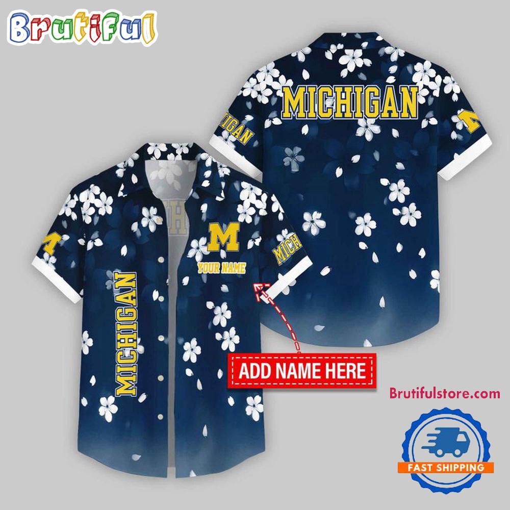 Michigan Wolverines Five-petaled Flower Pattern Hawaii Shirt