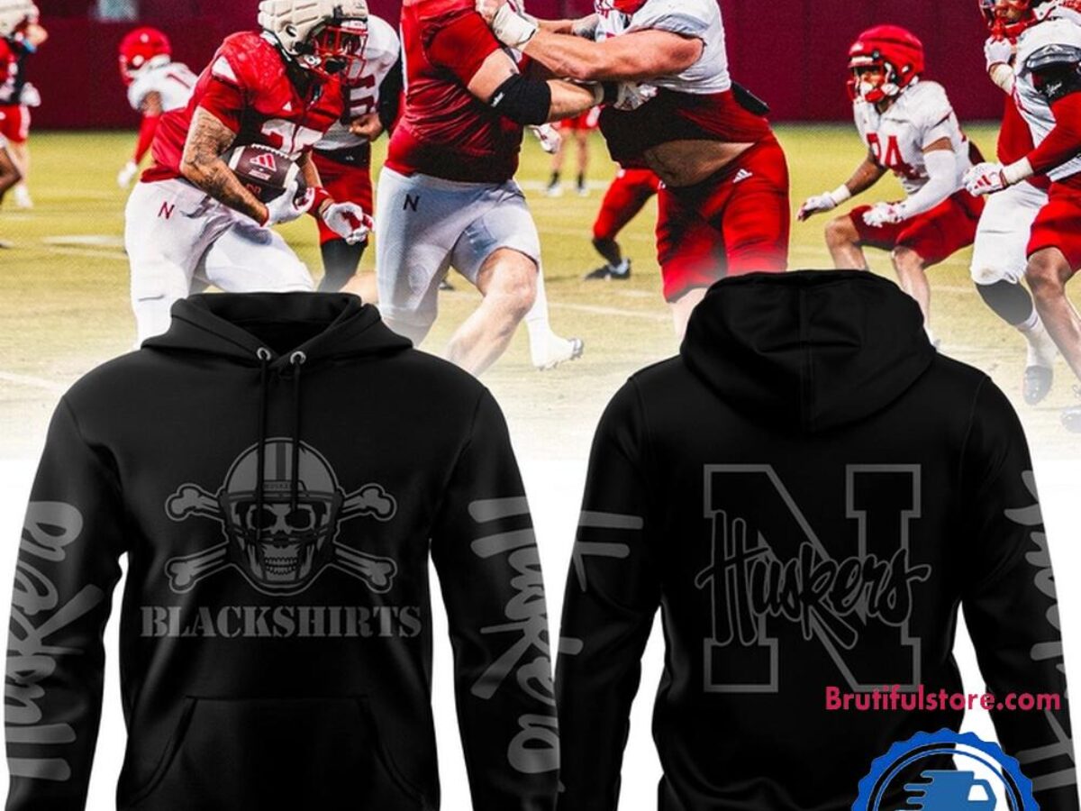 r*n様 ウエアハウス　N.J.H.S. FOOTBALL トレーナー サイズ3 nebraska-cornhuskers-football-