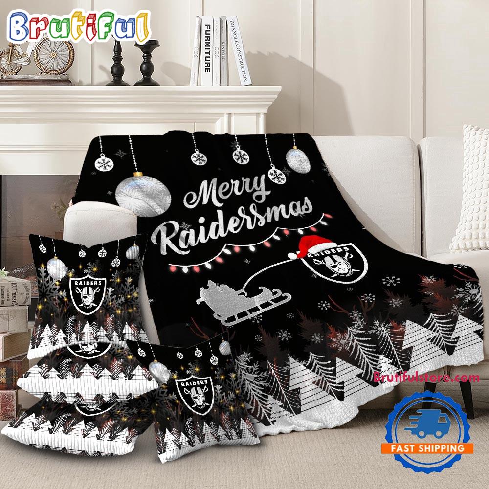 Las Vegas Raiders 2025 NFL Christmas Fleece Blanket, Football Limited Edition Blanket