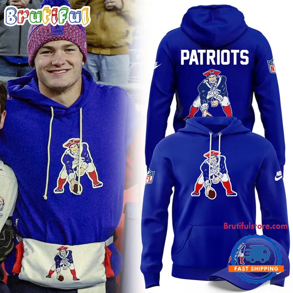 New England Patriots Throwback Historic Royal Pullover Hoodie Shirt