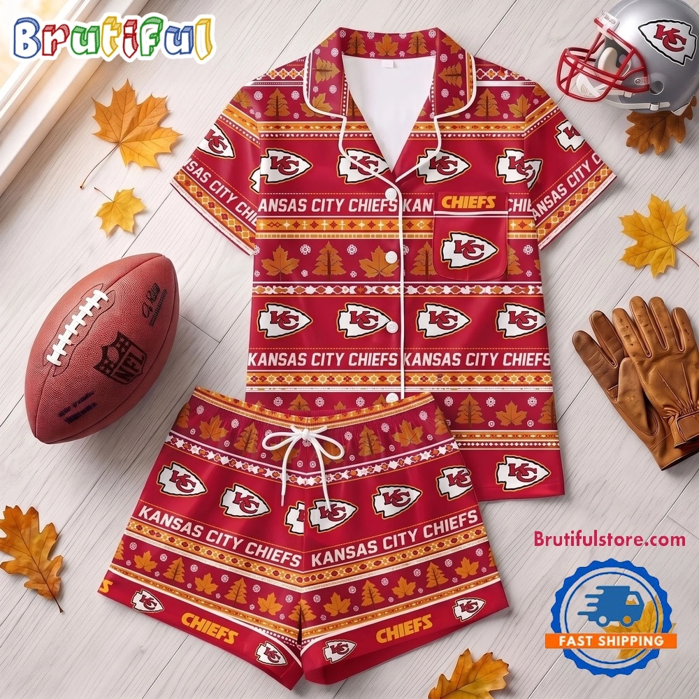 Kansas City Chiefs NFL Harvest Huddle Short Sleeve Pajamas Set Kansas City Chiefs NFL Harvest Huddle Short Sleeve Pajamas Set