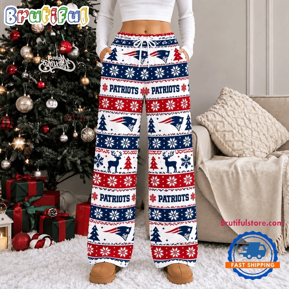 New England Patriots NFL Christmas Loose Pajama Pants New England Patriots NFL Christmas Loose Pajama Pants